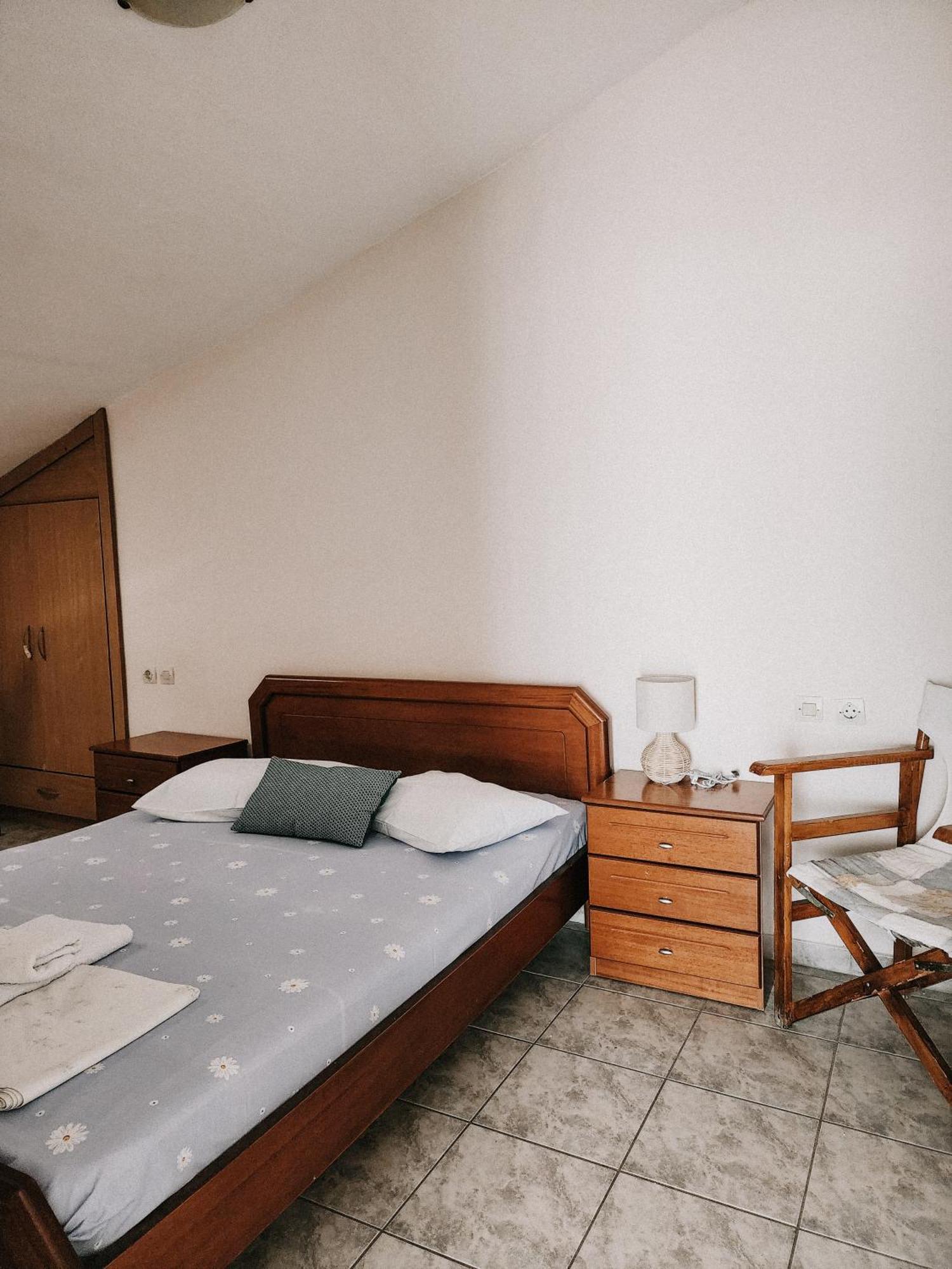 Aktaion Hotel Skala Alykis Quarto foto